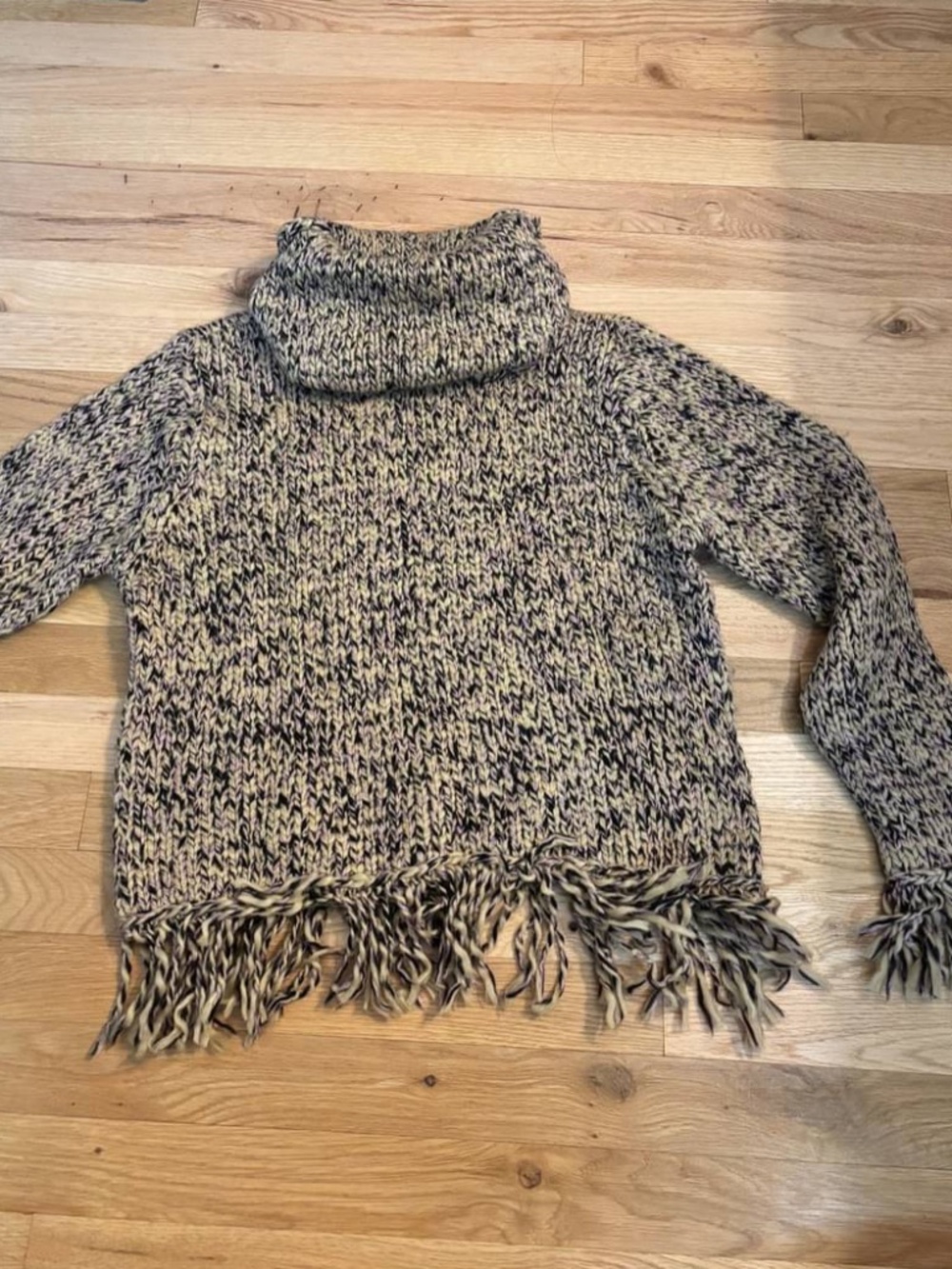 Sweater - Picture 2 of 2